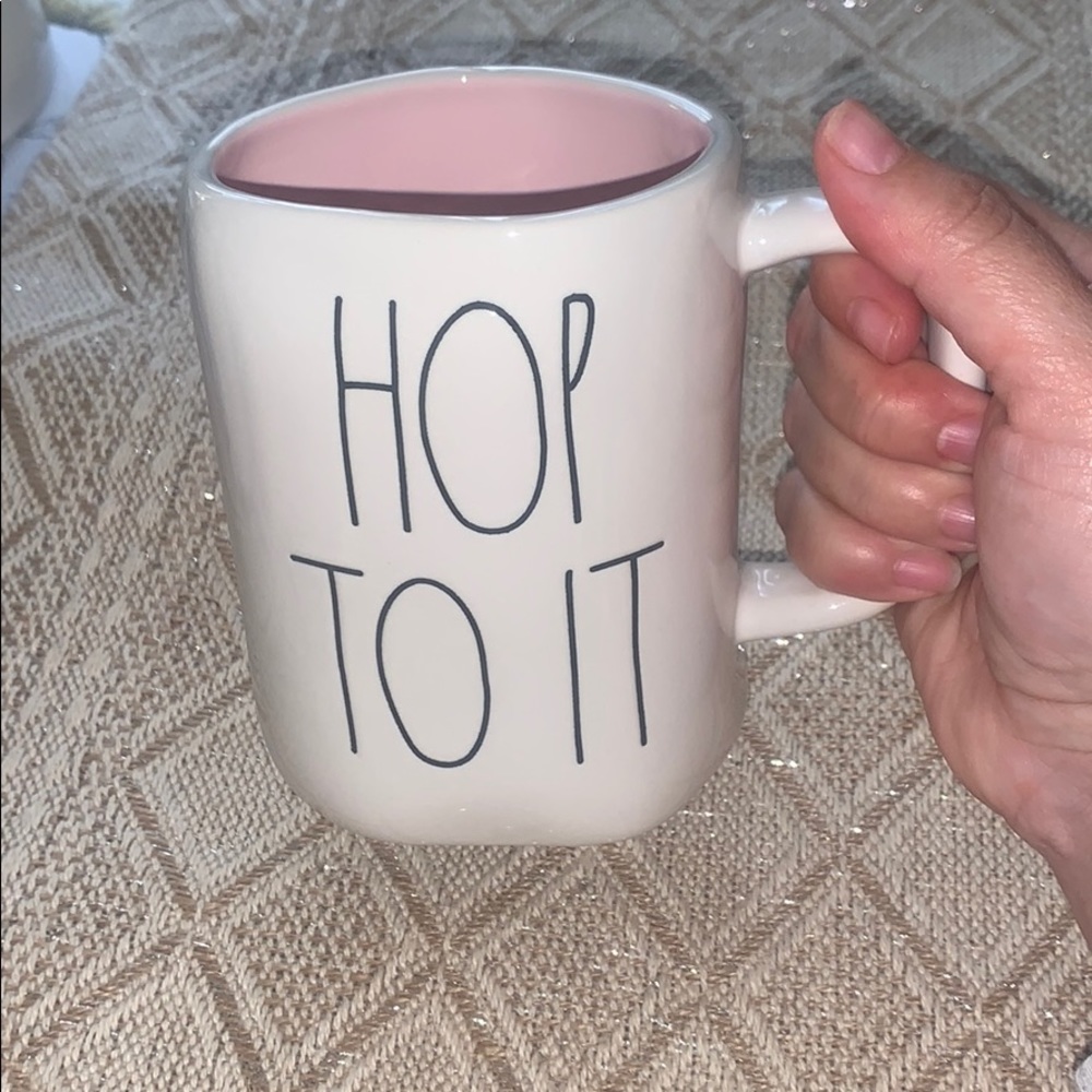Rae Dunn Easter mug HOP TO IT